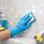 Cum să curățați în mod eficient gresia din baie pentru a străluci: secretele curățeniei perfecte cum-sa-curatati-in-mod-eficient-gresia-din-baie-pentru.png